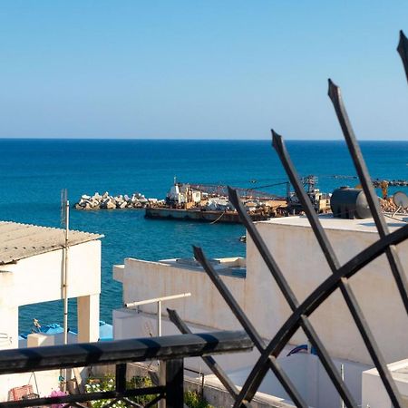 Lovely Sea View Apartment At The Heart Of The Town Jerápetra Kültér fotó