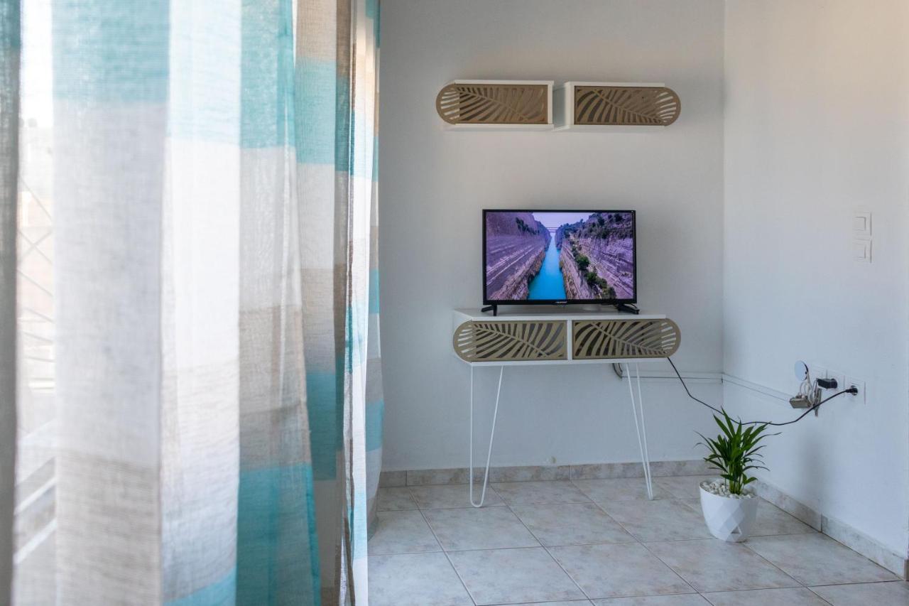 Lovely Sea View Apartment At The Heart Of The Town Jerápetra Kültér fotó